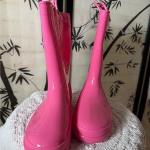 Womens Rain Boots (Size 6)